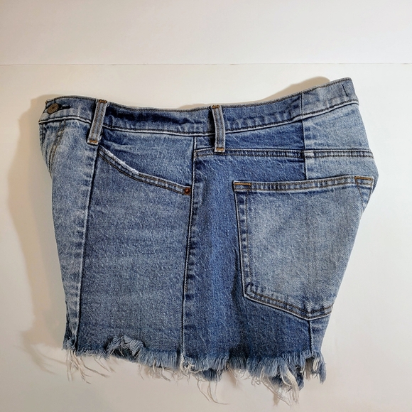 Abercrombie & Fitch High Rise Mom Short Size 30/10 - Picture 8 of 9
